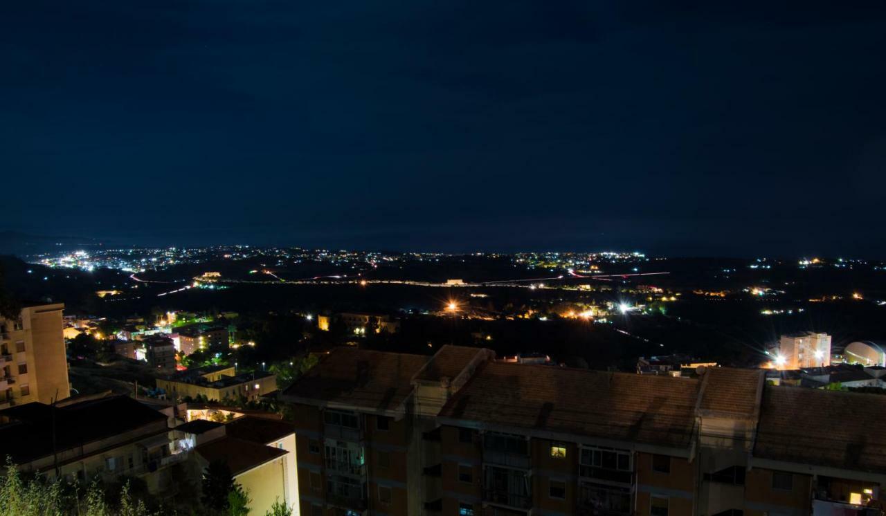Antica Akragante Apartment Agrigento Con Parcheggio المظهر الخارجي الصورة